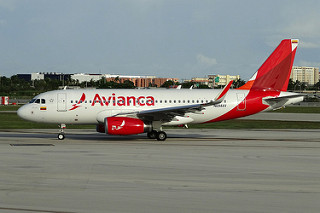 Photo of N694AV