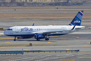 Photo of N807JB