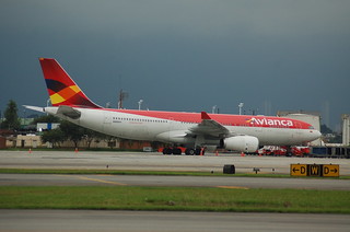 Photo of N968AV