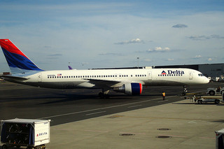 Photo of N693DL