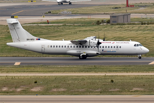 Photo of Photo of ATR ATR-72-600