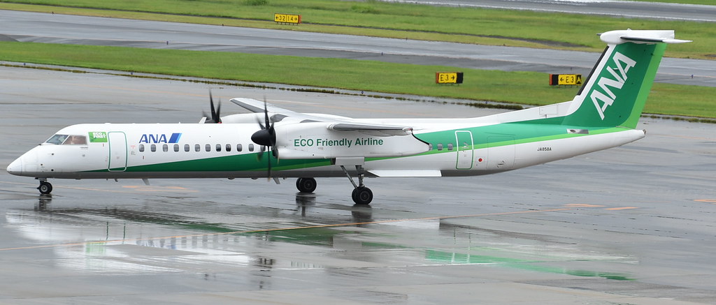 Photo of ANA Wings JA858A, De Havilland Dash 8 (400)