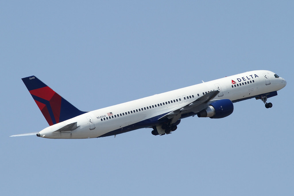 Photo of Delta Airlines N540US, Boeing 757-200