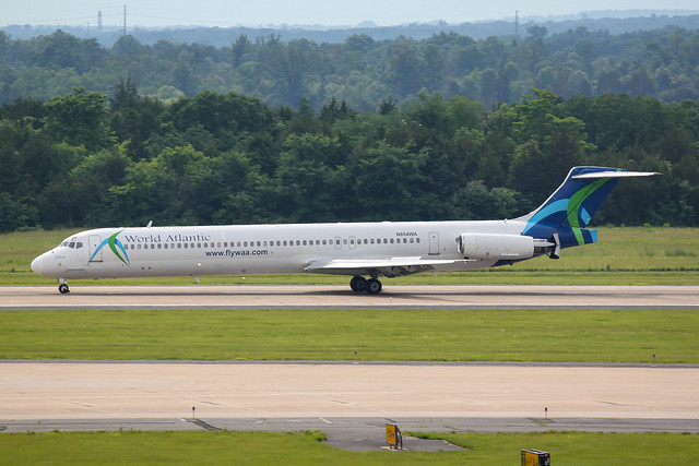 Photo of Photo of McDonnell Douglas MD-83