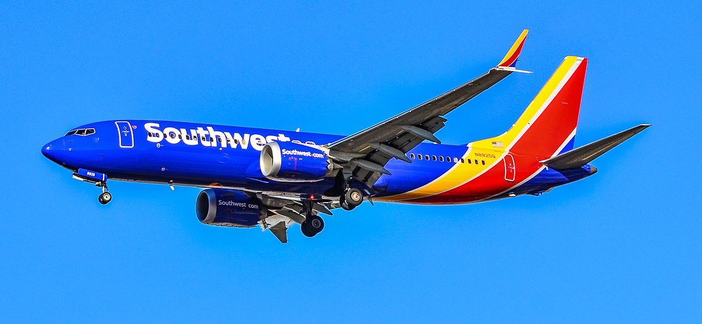 Photo of Southwest Airlines N8825Q, Boeing 737-800MAX